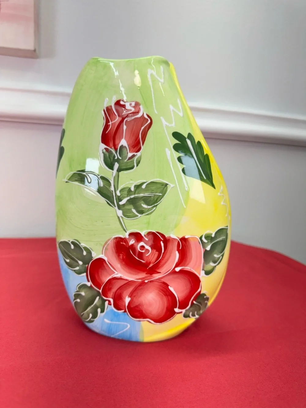9INCH TALL HAND PAINTED ROSE CERAMIC FLOWER VASE .